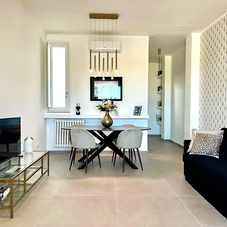 Daire Via Dante Luxury *