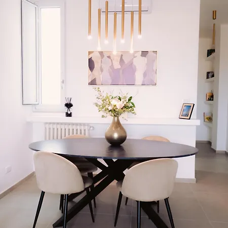 Via Dante Luxury Apartman Bari
